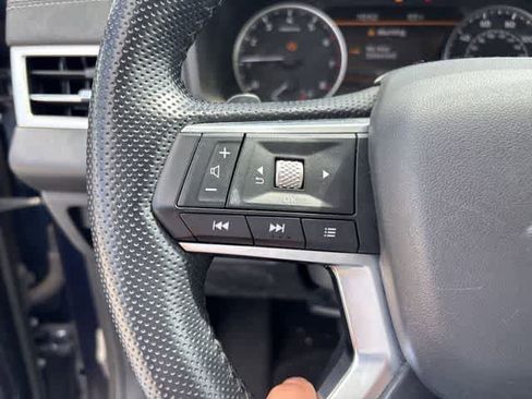 Used 2022 Mitsubishi Outlander SE FWD image 11
