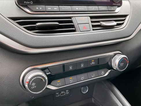 Used 2022 Nissan Altima 2.5 SR image 33