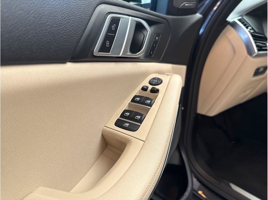 Used 2021 BMW X5 xDrive40i w/ Premium Package AWD/4WD image 11