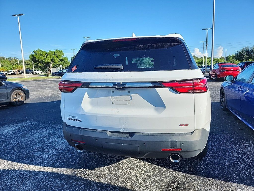 Used 2022 Chevrolet Traverse RS FWD image 4