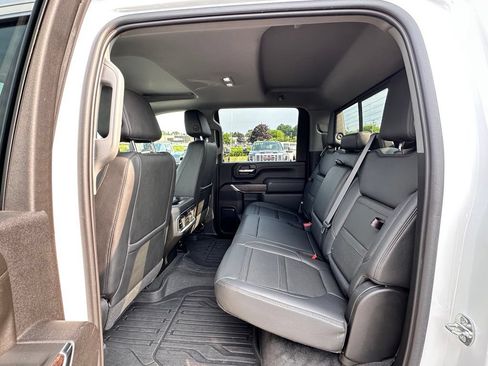 Certified 2021 GMC Sierra 2500 Denali w/ Denali Ultimate Package AWD/4WD image 26