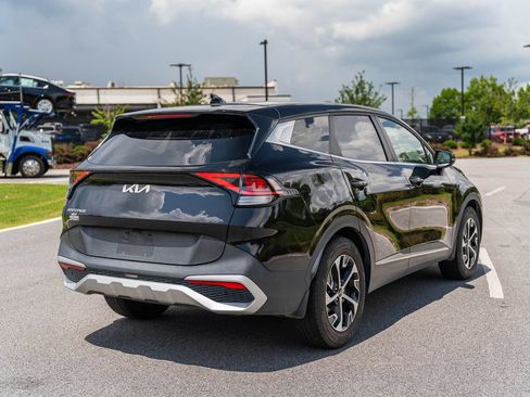 Used 2025 Kia Sportage EX FWD image 7