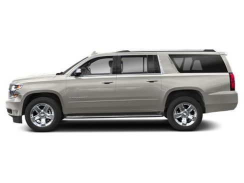 Used 2019 Chevrolet Suburban Premier w/ Premier Plus Edition RWD image 3
