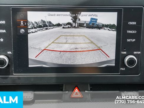 Used 2025 Kia Sportage LX FWD image 36