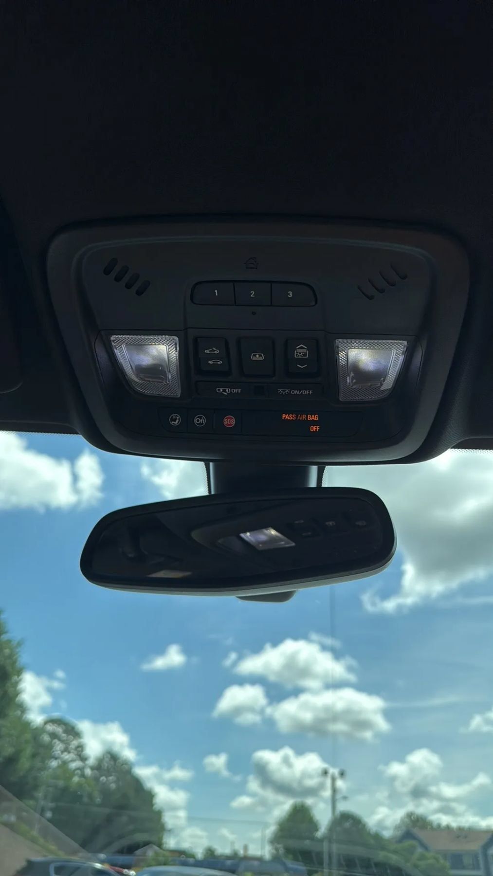 Used 2017 Buick LaCrosse Essence w/ Sun and Shade Package FWD image 31