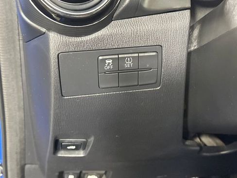 Used 2018 Toyota Yaris iA image 19