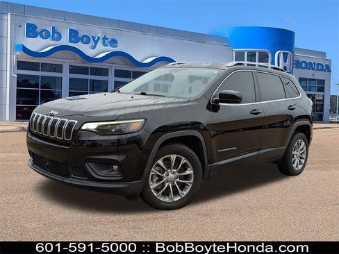 Used 2021 Jeep Cherokee Latitude Lux w/ Comfort/Convenience Group image 1