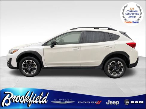 Used 2023 Subaru Crosstrek 2.0i image 5