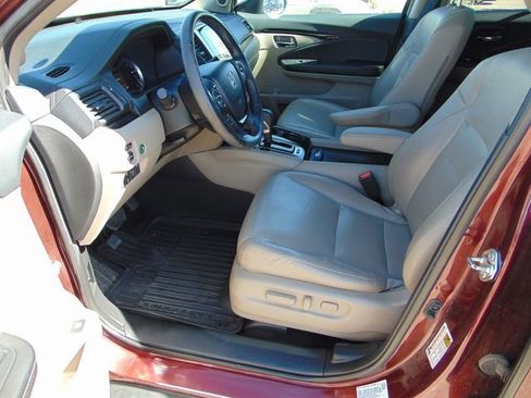 Used 2019 Honda Ridgeline RTL-E image 10