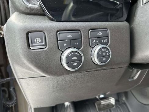 Certified 2024 GMC Sierra 1500 Elevation image 10
