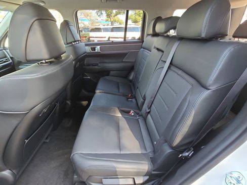 New 2026 Hyundai Santa Fe Limited image 15