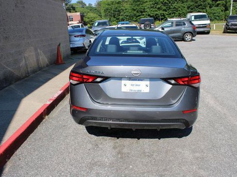 Used 2024 Nissan Sentra S FWD image 5