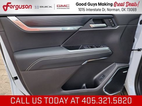 New 2026 GMC Acadia Elevation w/ Black Edition FWD image 13