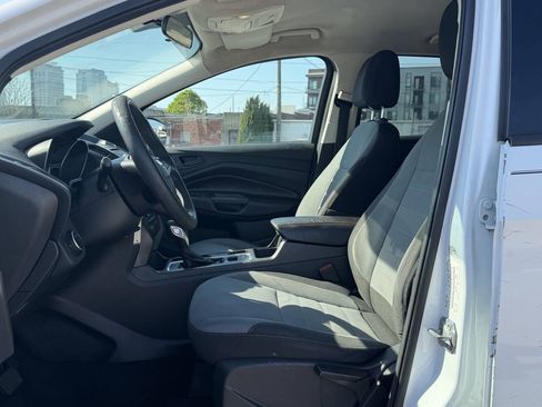 Used 2017 Ford Escape S FWD image 23
