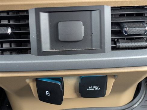 Used 2023 Ford F150 XLT w/ Equipment Group 302A High image 16