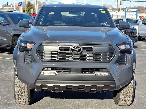 New 2026 Toyota Tacoma TRD Off-Road AWD/4WD image 2