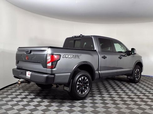 Used 2024 Nissan Titan PRO-4X w/ Pro-4x Convenience Package image 32