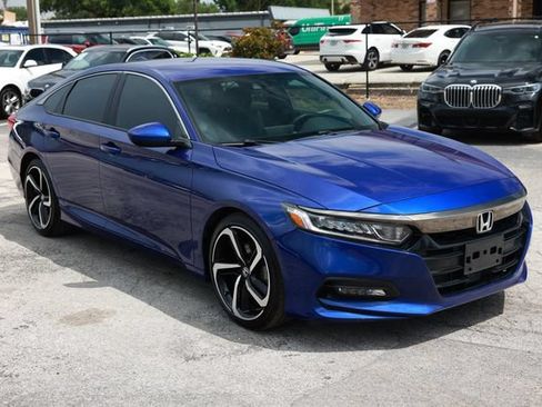 Used 2019 Honda Accord Sport image 18