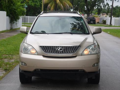 Used 2004 Lexus RX 330 w/ Premium Pkg FWD image 5