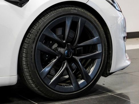 Used 2023 Tesla Model S image 65