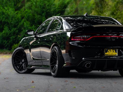 Used 2020 Dodge Charger Scat Pack w/ Daytona Edition Group RWD image 29