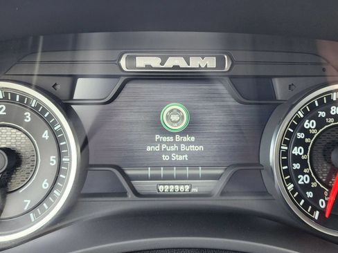 Used 2024 RAM 2500 Big Horn w/ Safety Group AWD/4WD image 22