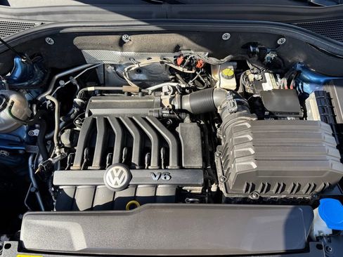 Used 2021 Volkswagen Atlas SEL image 9