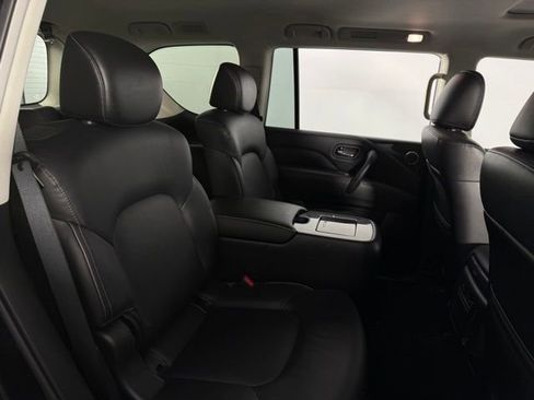 Used 2024 INFINITI QX80 Luxe AWD/4WD image 17