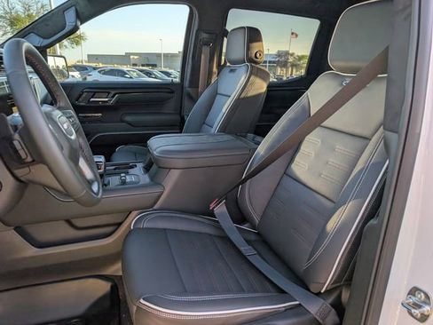 New 2026 GMC Sierra 1500 AT4X AWD/4WD image 18