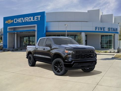 New 2026 Chevrolet Silverado 1500 Custom RWD image 1