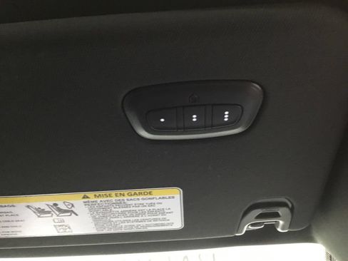 Used 2023 RAM 1500 Limited AWD/4WD image 40