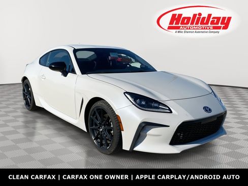 Used 2024 Toyota GR86 Premium RWD image 1