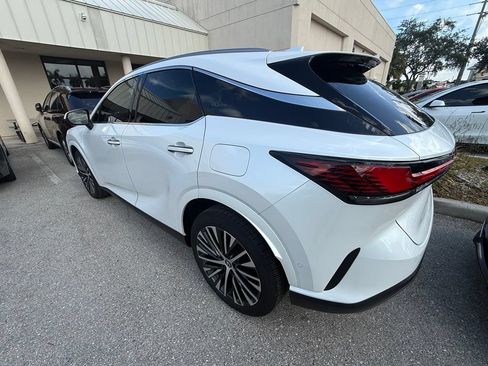 Certified 2024 Lexus RX 350 Premium Plus w/ Convenience Package FWD image 9