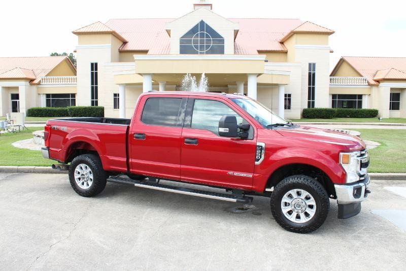 Used 2021 Ford F250 XLT w/ XLT Value Package AWD/4WD image 2