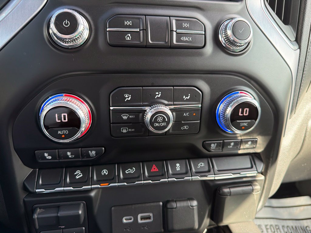 Used 2021 GMC Sierra 1500 SLT w/ SLT Premium Package AWD/4WD image 15
