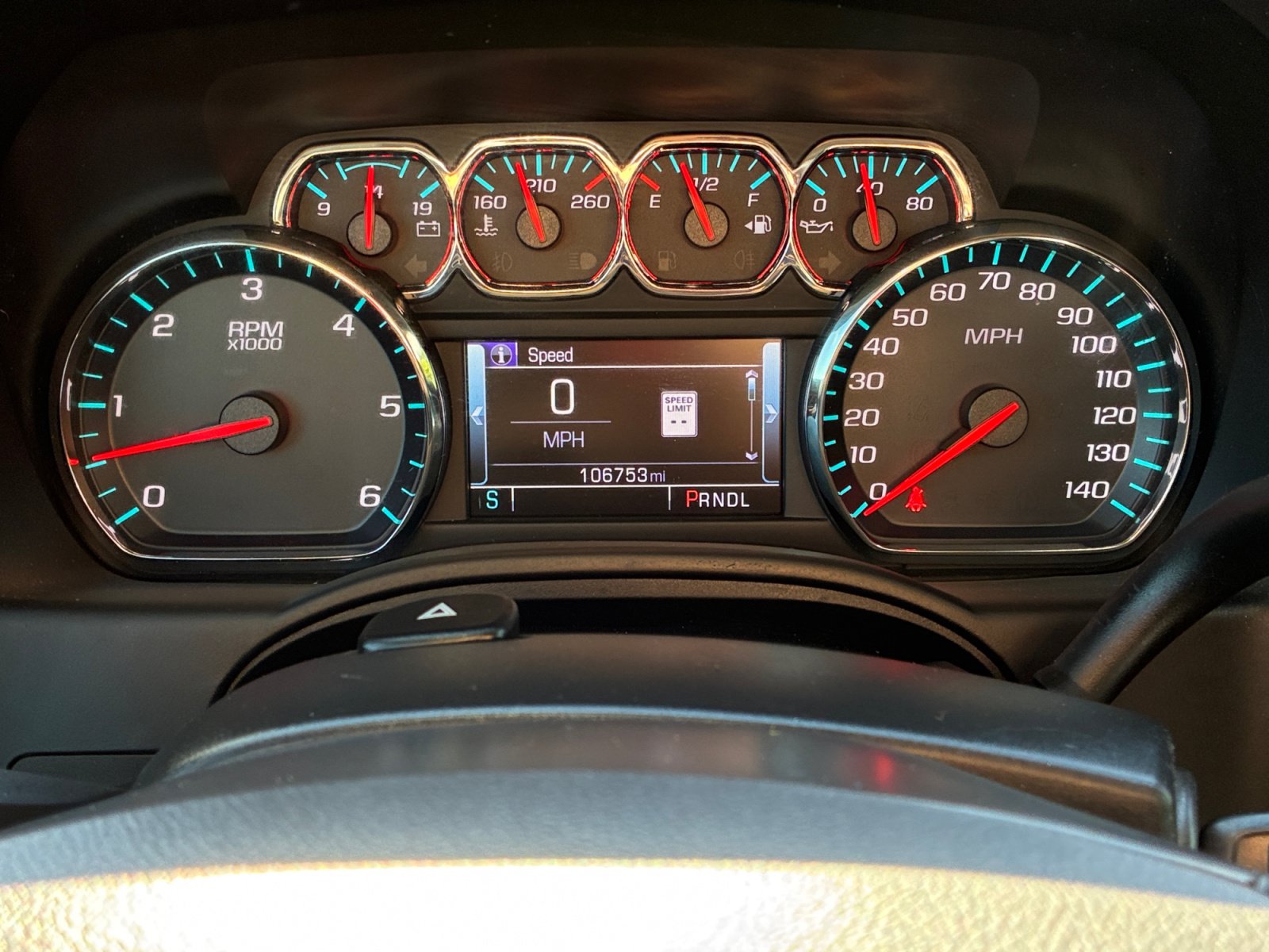 Used 2020 GMC Yukon XL SLT w/ Value Plus Edition AWD/4WD image 17
