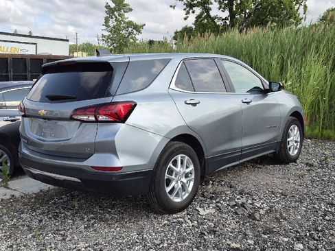 Used 2024 Chevrolet Equinox LT w/ LPO, Floor Liner Package FWD image 3