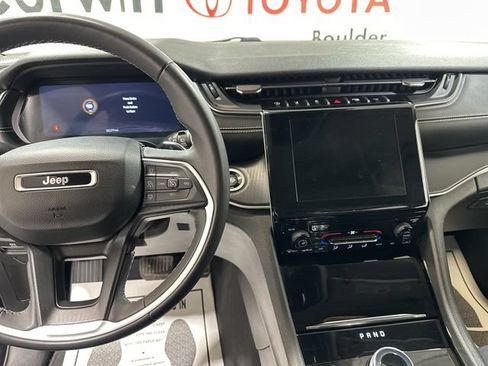 Used 2023 Jeep Grand Cherokee L Laredo AWD/4WD image 25