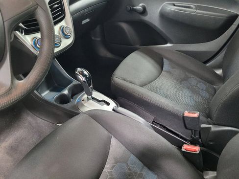 Used 2018 Chevrolet Spark LS FWD image 26