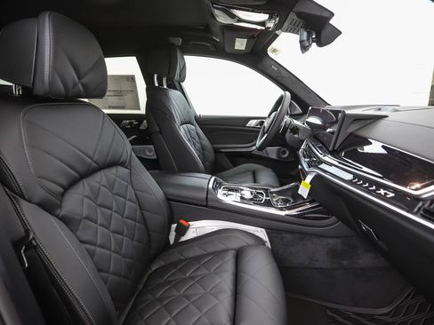 New 2026 BMW X7 xDrive40i AWD/4WD image 39