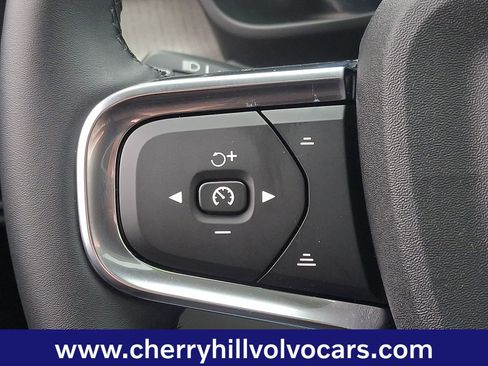 Certified 2026 Volvo XC40 B5 Ultra image 23