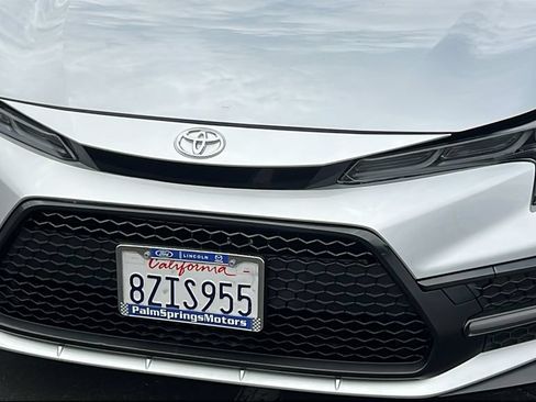 Used 2022 Toyota Corolla SE w/ Carpet Mat Package (TMS) FWD image 3