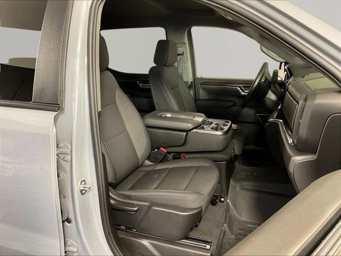 Used 2024 Chevrolet Silverado 1500 LT w/ Protection Package AWD/4WD image 29