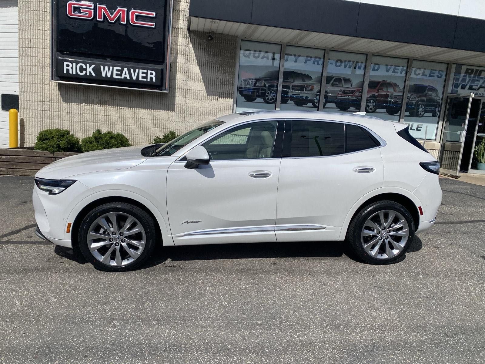 Used 2023 Buick Envision Avenir AWD/4WD image 4