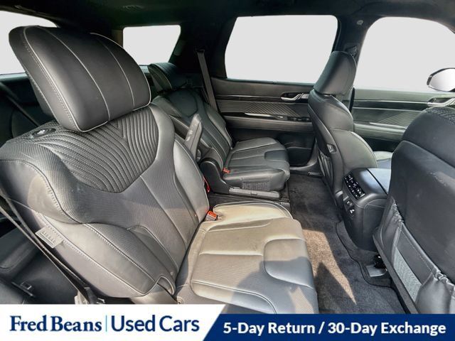 Certified 2025 Hyundai Palisade Calligraphy AWD/4WD image 37