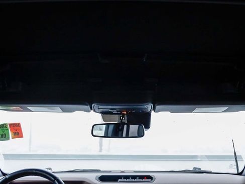 Used 2022 Ford Bronco Outer Banks image 17