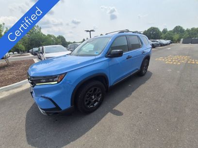 Used 2025 Honda Pilot TrailSport