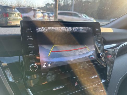 Used 2023 Toyota Camry XSE image 4