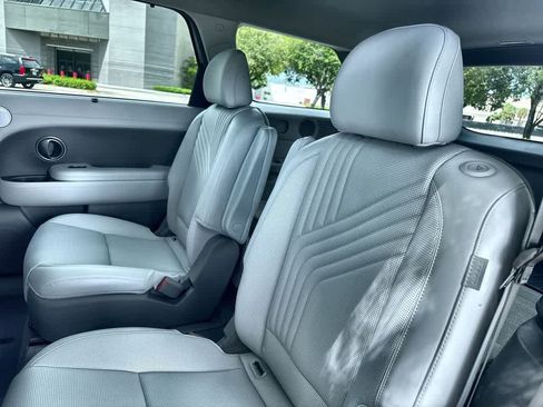 Used 2026 Hyundai Palisade SEL FWD image 22