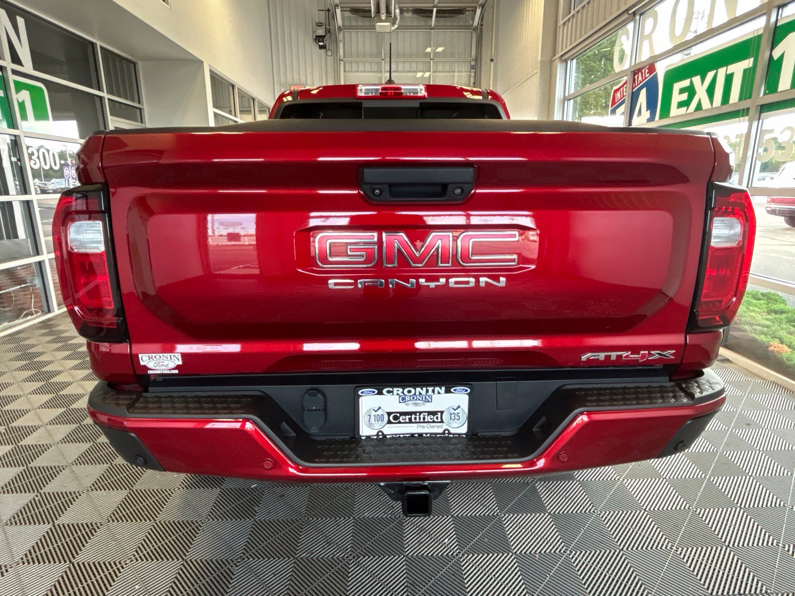 Used 2023 GMC Canyon AT4X AWD/4WD image 5